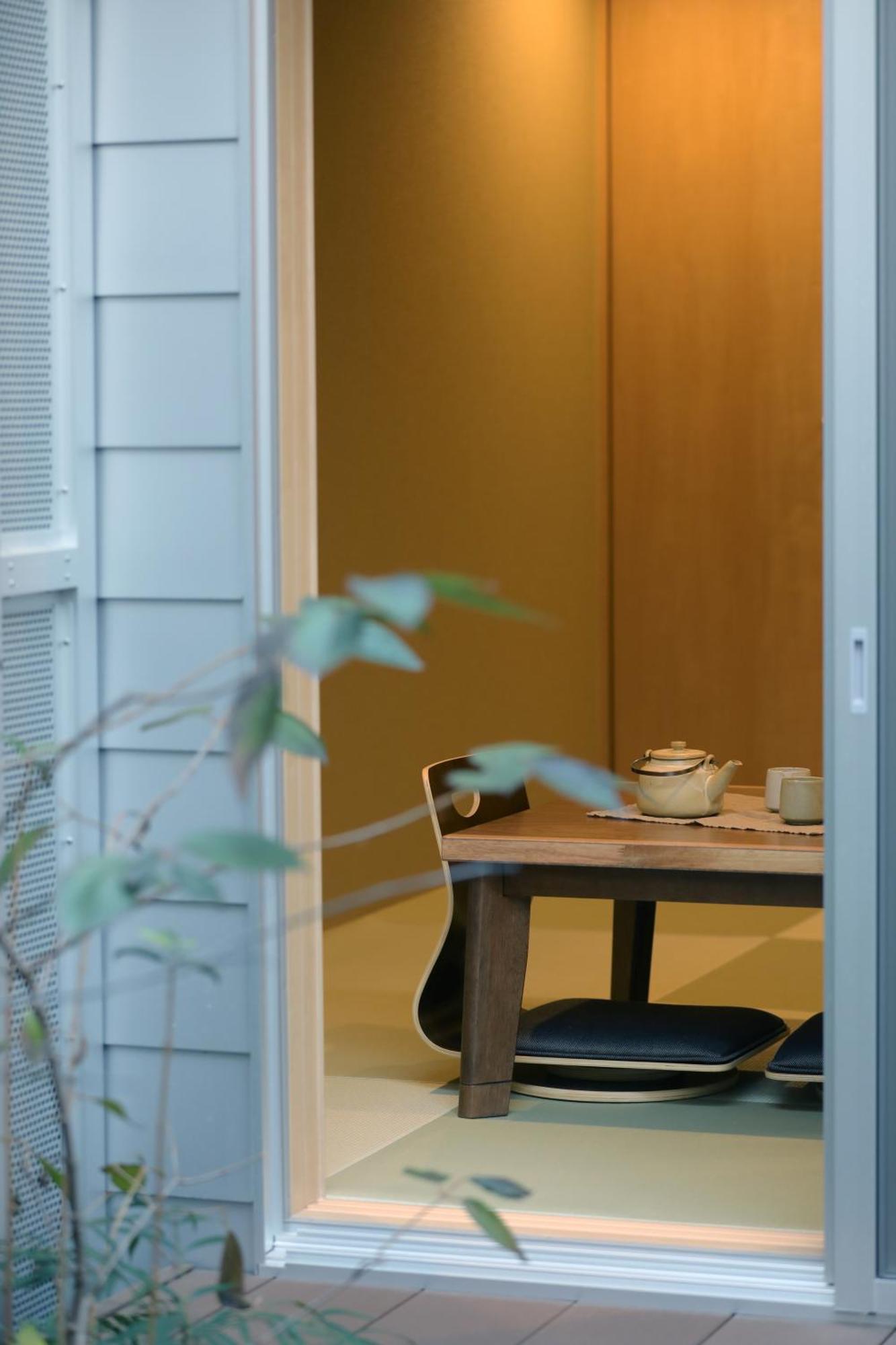 Reikyo Garden Osaka Aparthotel Bagian luar foto